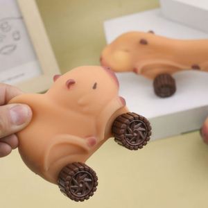 Nouveau Scooter Créatif Capybara à Tirer, Jouet Nouveauté Transformable à Quatre Roues Anti-Stress pour Enfants - Product Image 3