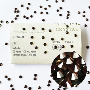 延拓批发烟熏黄玉14切K9水晶水钻玻璃平背非修补水钻SS20 DIY工艺品指甲 - Product Image 4