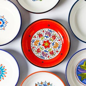 Assiette à dîner en céramique peinte à la main de style européen Assiette à soupe à salade créative mignonne Vaisselle pastorale pour usage domestique - Product Image 3