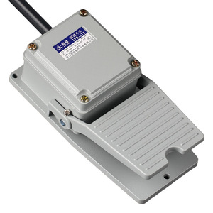 Interrupteur à pédale Lt4, câble de 2 m, Ydt1 15 16 18, SPST, montage sur panneau, nylon, 3A 250V, prise aviation, interrupteur à pédale pour machine-outil - Product Image 2