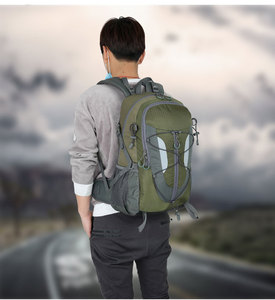 Sac à dos de randonnée personnalisé pour l'extérieur, grande capacité, durable, imperméable, pour le camping, les voyages, la randonnée en montagne - Product Image 5