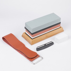 Set di pietre per affilare coltelli a doppia grana 3000/8000 con base in bambù, <span class=keywords><strong>pietra</strong></span> per livellare, guida angolare e stropp in pelle - Product Image 2