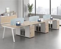 Bureau individuel de direction, poste de travail simple et moderne pour employé avec armoire, bureau informatique flexible
