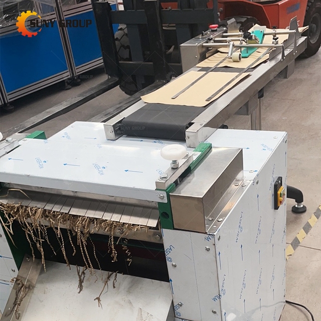 Professional Crinkle Paper Cutting Machine | Durable Blades for Logistics Packaging
