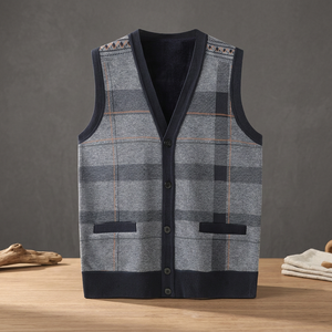 PRIMEAGE INDUSTRIES Nouvelle Collection Automne Pull sans Manches Tricoté pour Homme, Col en V, Chaud, avec Logo Frontal, Motif Écossais, en Polyester, Simple Boutonnage, 300g 7GG - Product Image 3