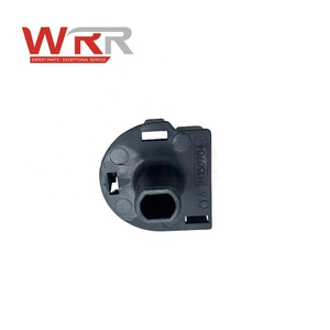 2045040514 2045040114 แบริ่งหม้อน้ำสำหรับเบนซ์ W204 X204 C300 GLK300 ระบบระบายความร้อนอัตโนมัติทนทานถังน้ำเครื่องยนต์ยางยึด - Product Image 2