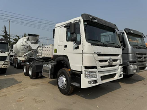 Camion tracteur Sinotruk HOWO NX 8x4 d'occasion à bas <span class=keywords><strong>prix</strong></span>, fiable, pour les transportations longue distance - Product Image 1