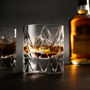 Vaso de Whisky de Cristal Tallado a Mano, de Lujo, Sin Plomo, con Patrón de Diamantes, Base Pesada, Premium, Estilo Old Fashioned, para Bourbon, 230 ml - Product Image 2