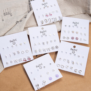 Juego de Aretes Estilo Coreano, Aleación con Baño Electrolítico, Piedras de Imitación, Diseño de Corazón, Luna y Estrella, Regalo, Joyería de Moda - Product Image 2