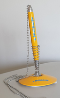 Support de bureau en métal avec logo personnalisé, socle publicitaire élégant avec chaîne pour stylos à bille, pour utilisation sur le comptoir de banque