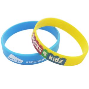 कस्टम निर्मित सिलिकॉन रिस्टबैंड निगेरिया सिल्का कंगन अंधेरे में चमक जाता है। - Product Image 4