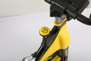 Vélo de spinning d'intérieur en acier haute performance pour un entraînement sain et brûle-graisse avec système de transmission par courroie - Product Image 2