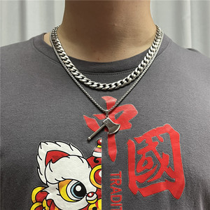 Collier pendentif hache en acier inoxydable pour homme, style rétro punk, design géométrique 12071 - Product Image 3