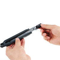 Couteau utilitaire de bricolage de qualité supérieure avec lames de 9mm et 18mm de large ouvre-boîte Exacto et couteau pour l'artisanat de bureau à domicile OEM personnalisable