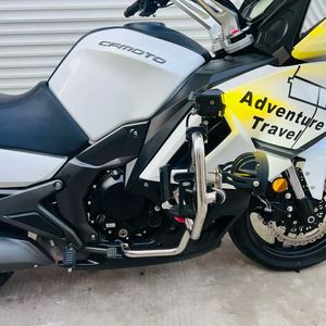 Motocicleta de Gasolina Usada Spring King VIP <span class=keywords><strong>650</strong></span> - Bicilíndrica, Refrigerada por Agua, Inyección Electrónica de Combustible, 650cc - Product Image 4
