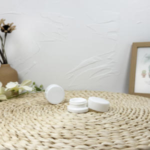 ขวดแก้วป้องกันเด็กฝาเกลียวทนต่อเด็กขนาด2ออนซ์6ออนซ์ขายส่ง - Product Image 1