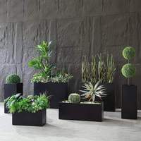 Pot Tanaman Persegi Modern Ramah Lingkungan Berlapis Bubuk untuk Penggunaan Dalam/Luar Ruangan Zona Penampungan Air Batas Penyiraman 39.5x39.5x43.5 cm
