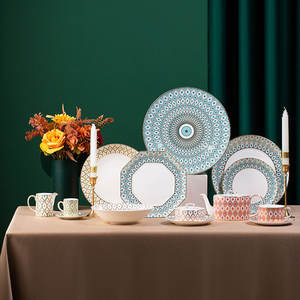 PITO Horeca nuovo lusso <span class=keywords><strong>bone</strong></span> <span class=keywords><strong>china</strong></span> dorato interno oro ovale cerchio in ceramica oro piastre per decorazione di nozze - Product Image 1