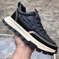 Vente en gros de chaussures de sport de marche pour hommes de haute qualité, baskets décontractées en cuir pour hommes avec logo personnalisé