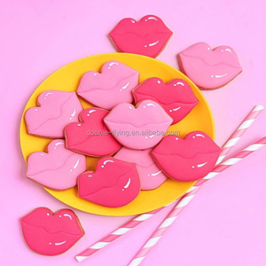 Ensemble de découpoirs à biscuits pour la Saint-Valentin, formes de cœur, de lèvres, d'ours en peluche, de <span class=keywords><strong>lama</strong></span>, moule à biscuits en plastique pour la décoration d'anniversaire et de mariage - Product Image 6