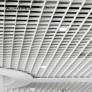 Grille de <span class=keywords><strong>plafond</strong></span> suspendu en aluminium à cellules ouvertes, ignifuge, imperméable, carrée, couleur personnalisée, pour la décoration intérieure - Product Image 6