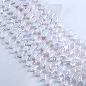 Perles de culture d'eau douce naturelles de style baroque, 6 mm, trou horizontal, étoile à quatre branches, accessoires de bricolage faits à la main de Zhuji, vente en gros - Product Image 1