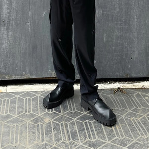 Nuevos zapatos de hombre elevados y de suela gruesa con cuerno de rinoceronte de moda de nicho personalizado - Product Image 5