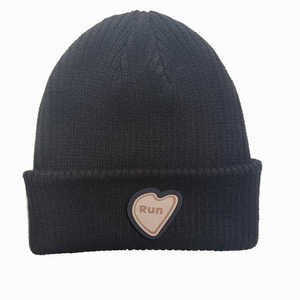 Bán buôn tùy chỉnh laser làm da các bản vá lỗi với biểu tượng trái tim Laser đánh dấu cho quần áo mũ giày - Product Image 4