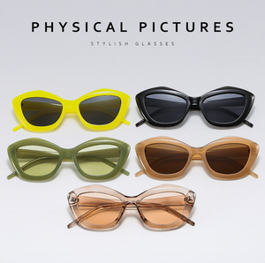 Lunettes de soleil personnalisables Sunway pour femmes, forme irrégulière très tendance, logo de designer, verres UV400 - Product Image 2