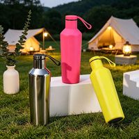 Gobelet isotherme hexagonal élégant et créatif ; Bouteille d'eau portable de sport en acier inoxydable 304 avec sangle de transport