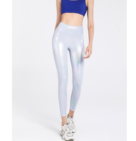 Nouvelle conception de vêtements de sport pour femmes, leggings de yoga brillants, pantalons de yoga extensibles, durables, taille haute, skinny