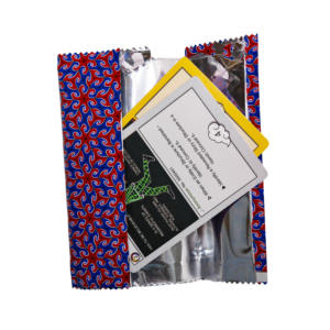 Cartes de jeu de cartes à collectionner Heroes Gold Laser personnalisables, écologiques, en papier, avec finition holographique - Product Image 1