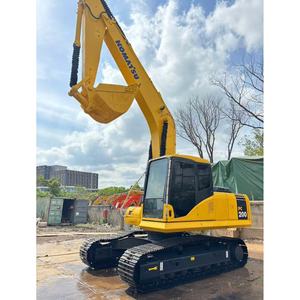 آلة بناء أصلية يابانية لحفارة كوماتسو PC200 20Ton متوسطة الحجم مع محرك أساسي متوفرة بالمخزون - Product Image 1