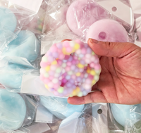 Balle anti-stress DIY multi-couleurs effet glace craquelée 6 cm, jouet sensoriel texturé moulable fait main, vente en gros