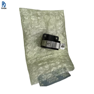 KEYENCE OP-88414 Support de fixation pour buse d'élimination des charges statiques, type surveillance de l'électricité statique, négociable - Product Image 1