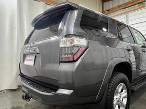ขายส่งปี 2014 สำหรับรถยนต์ 4x4 SR5 4 ประตู SUV III ไฟหน้า LED สภาพดี ไม่มีอุบัติเหตุ เบาะหนัง กล้องมองหลัง - Product Image 6