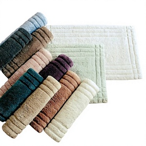 Alfombra de Baño de Lujo con Diseño Floral Multicolor, Ecológica, de Secado Rápido, Hecha a Máquina con Algodón de Diseño, Venta al Por Mayor para Baños - Product Image 1