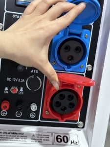 Gruppo Elettrogeno Diesel Portatile 8KW 10KW Monofase Trifase Inverter di Potenza <span class=keywords><strong>Generatore</strong></span> Elettrico Diesel Silenziato a Energia Libera Prezzo 10-12KVA - Product Image 4