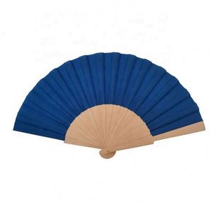 Abanico Plegable de Madera y Tela Blanco de 23 CM con Logotipo Grabado en el Mango, Abanico Artesanal de Madera para Bodas - Product Image 6