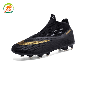 <span class=keywords><strong>Scarpe</strong></span> da <span class=keywords><strong>Calcio</strong></span> Professionali a Taglio Basso per Uomo, Uso Invernale Indoor, Tomaia in PVC, Suola in Gomma, per Allenamento Sportivo - Product Image 5
