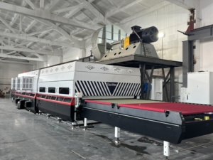 Four de trempage de verre plat à convection EASTTEC Low-E 4-19 mm avec moteur et PLC pour la construction - Product Image 4