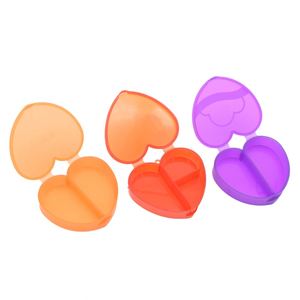 Pastillero con Compartimentos y Cadena, Diseño de Corazón, Estuche de Plástico para Medicamentos, con Logotipo Personalizado - Product Image 4