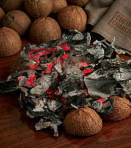 Carbón bioactivo de cáscara de coco natural con excelente estabilidad de combustión, alto rendimiento energético y bajas impurezas para uso industrial. - Product Image 1