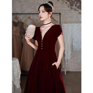 Red Velvet A-Line Wedding Dress V-Neck Natural Waist Claret Color Vintage Style for Brides Engagement Banquet Mother's Day - Product Image 4