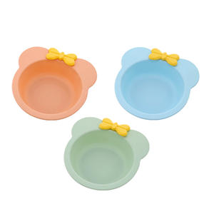 Lynpet 2024 Eco-Friendly Cat <span class=keywords><strong>Bowl</strong></span> Novo Design Plástico Exterior com Aço Inoxidável Amor Estilo <span class=keywords><strong>Pet</strong></span> Alimentadores para Cães - Product Image 6