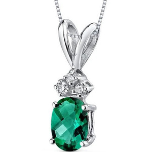 Ciondolo in Argento 925 con Cristallo Verde e Accenti di Diamanti, Gioiello Classico da Donna per Uso Quotidiano - Product Image 1