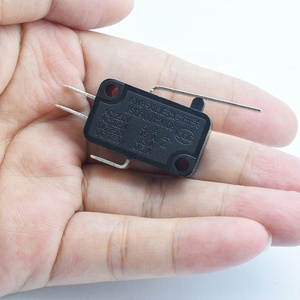 전압 등급 15A 감지 스위치 마이크로 스위치 KW8 핸들 - Product Image 6