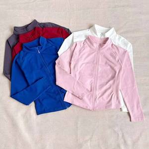 Ensemble de survêtement sportif personnalisé pour femme avec veste à fermeture éclair taille haute, legging et haut, idéal pour le sport, le fitness, la gym et le yoga - Product Image 1