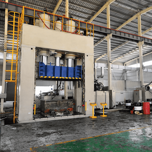 Forgeage à froid nouveau Type entièrement automatique briquettes de <span class=keywords><strong>charbon</strong></span> de bois presse hydraulique Machine <span class=keywords><strong>pour</strong></span> tôle plaque de tissu en bois - Product Image 5