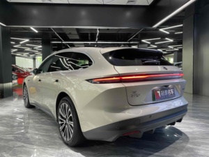 NIO ET5T Cina Lusso Elettrico <span class=keywords><strong>Station</strong></span> <span class=keywords><strong>Wagon</strong></span> 75kWh 680KM Autonomia Interni in Pelle Scura Pneumatici R19 Guida a Sinistra Tetto Apribile 360° Posteriore - Product Image 6